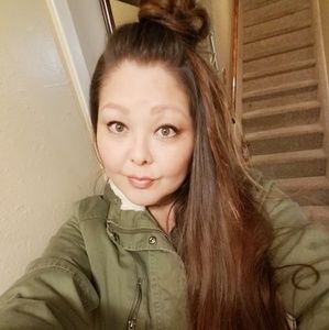 Meet your Posher, Shanti